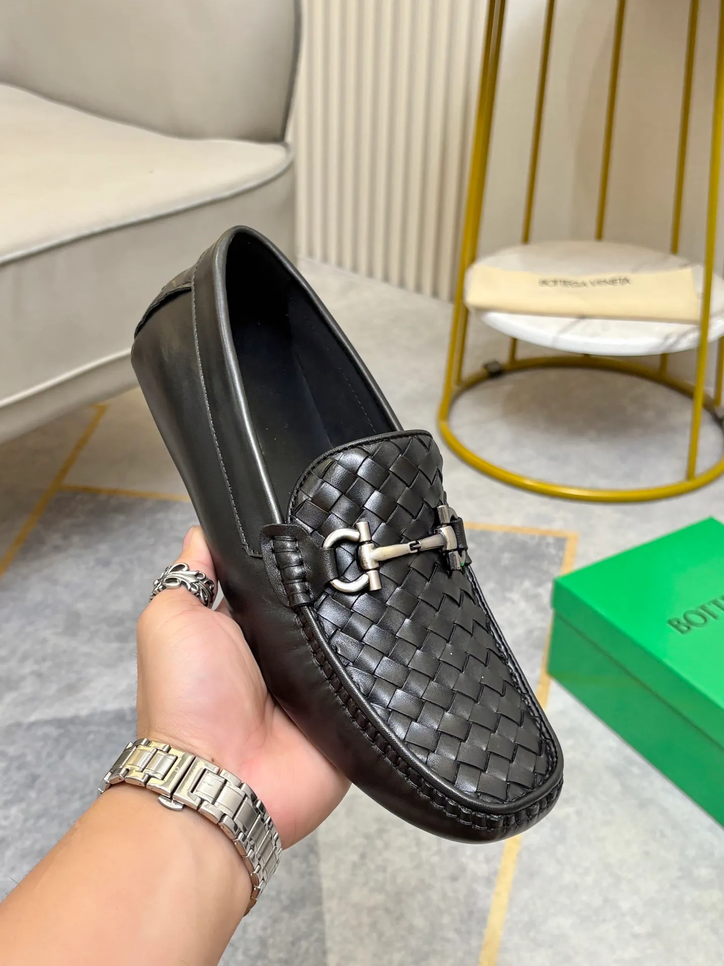 P420💰 (Niu Li + Niu Pad) [BV] The latest hot style‼ ️Casual men's shoes, uppers imported first-layer cowhide ➕Full imported cowhide lining✔️Exquisite workmanship, excellent foot feel, special rubber soles✔️, cool and fashionable, the latest fashion, fashionable outsole, hurry up.  Code number: 38-44 (can be customized to 37.45, non-refundable)